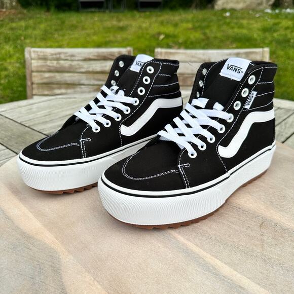 Vans Tapere High Top Black Canvas Sneakers Womens 9.5 New - Picture 11 of 12